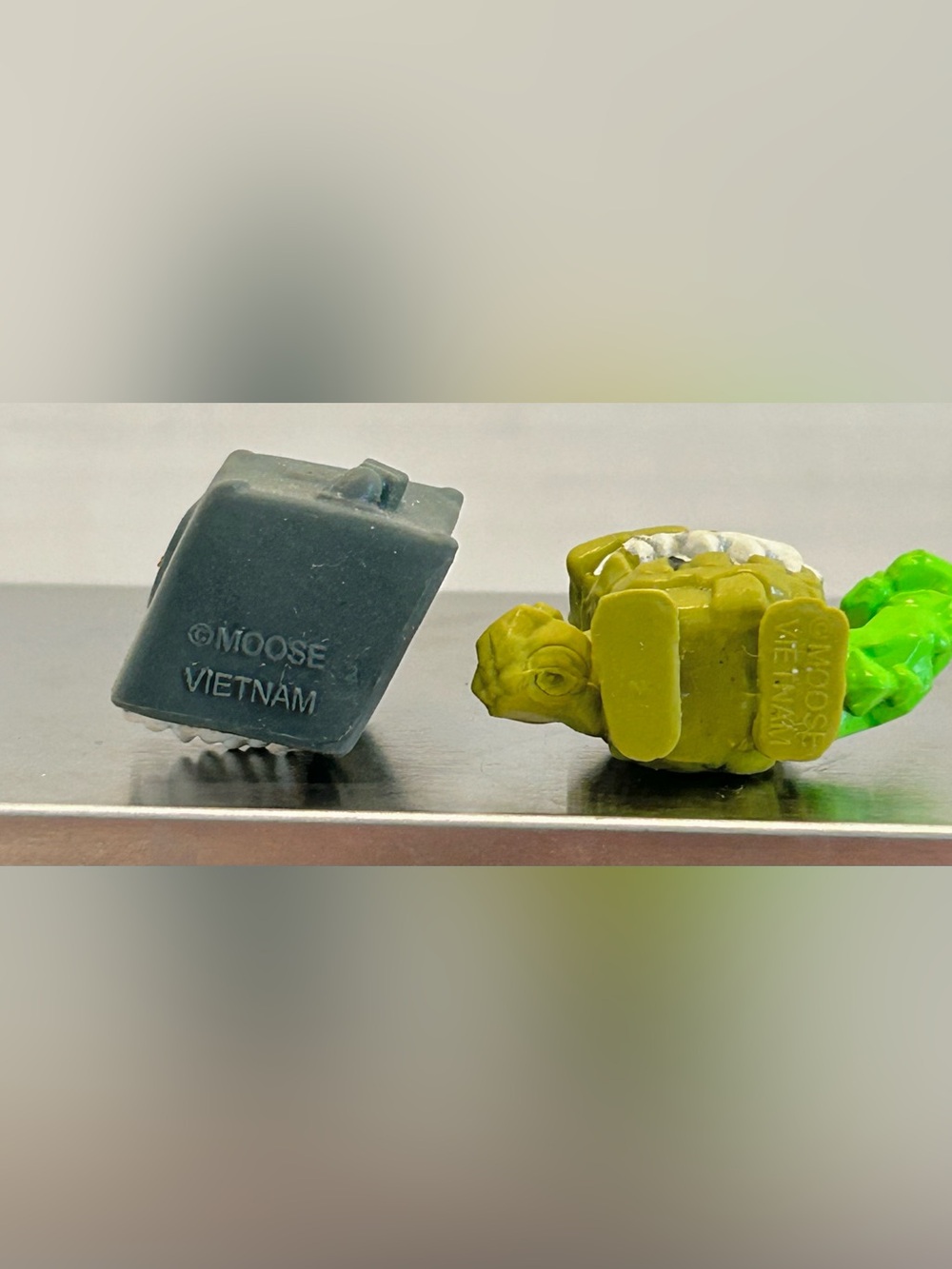 MrBeast Lab Swarms Figures - Picture 5 of 6